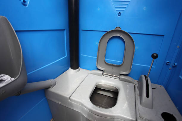 Portable Toilet Options We Offer in Cheney, KS