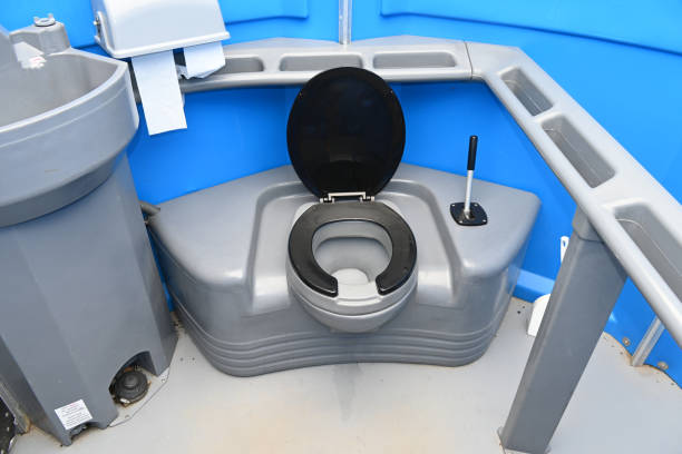 Best Affordable portable toilet rental  in Cheney, KS